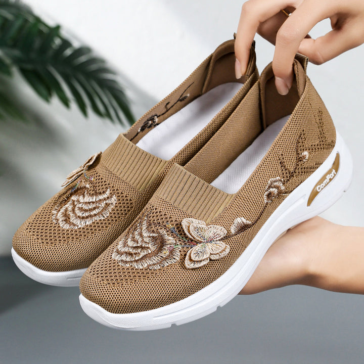 Women's knitted slip-on slippers with 3D flower embroidery and ergonomic comfort insole Mune Fashion
