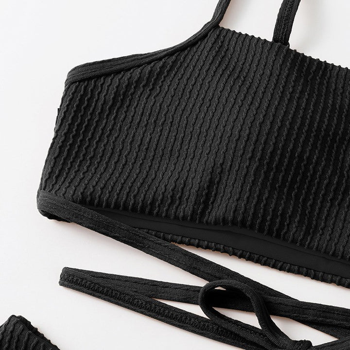 Women's bikini set with adjustable straps and elegant knot technique Mune Fashion