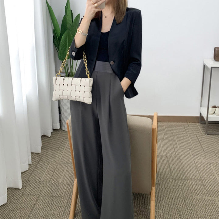 Women's Elegant, Sleeveless Blazer made of high-quality Satin Mune Fashion
