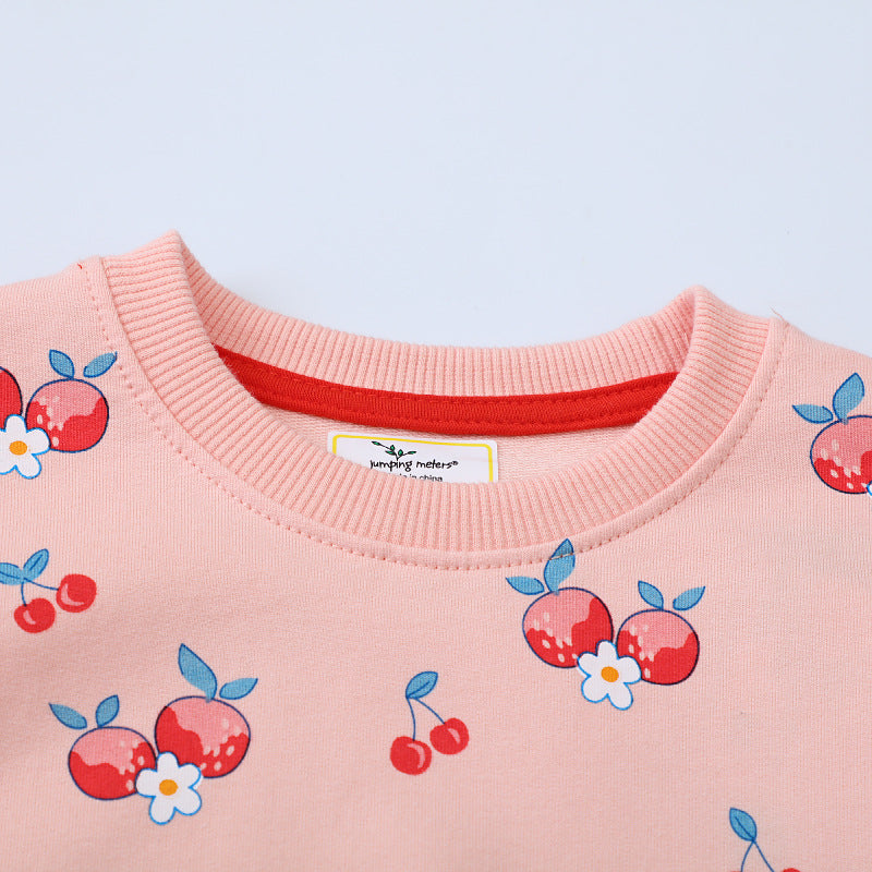 Girl's sweatshirt with cheerful cherry design Mune Fashion