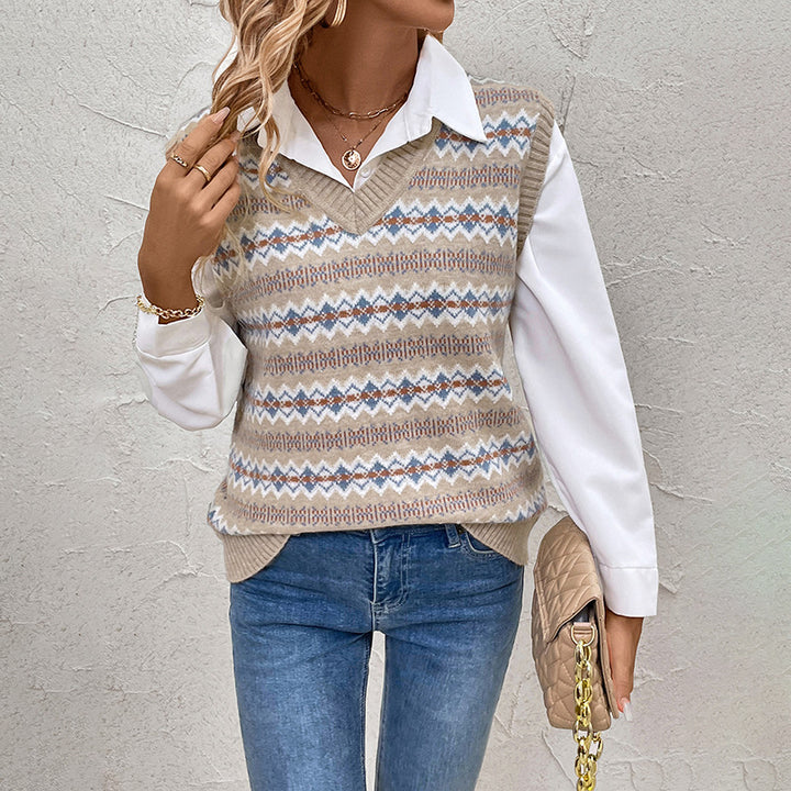 Ladies Fashionable Knit Sweater with V-Neck and Geometric Pattern Mune Fashion