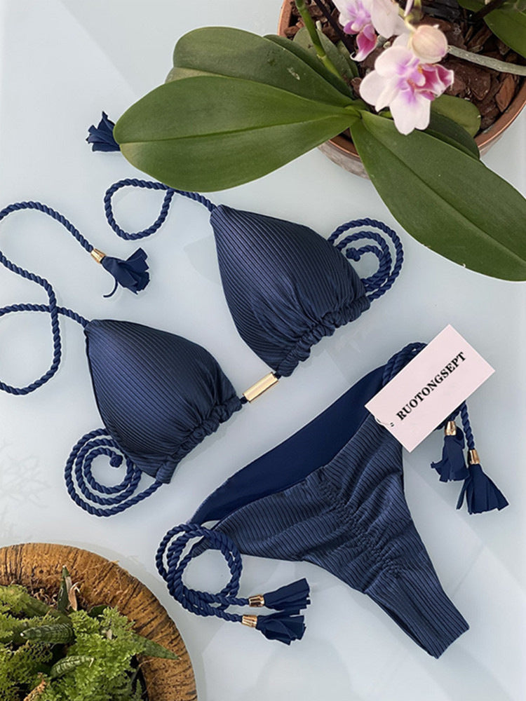 Women's bikini set with adjustable straps and sophisticated design Mune Fashion
