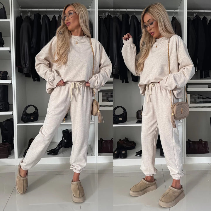 Women's soft lounge set made of cotton blend with drawstring and elastic cuffs Mune Fashion
