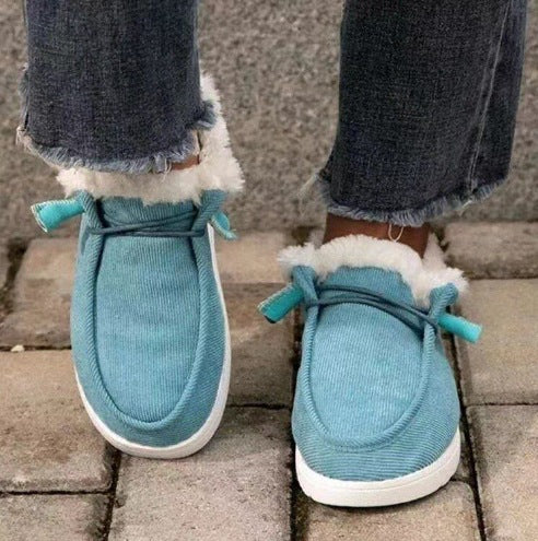 Women's Padded Moccasin Slippers with Teddy Lining and Cushioning Rubber Sole Mune Fashion