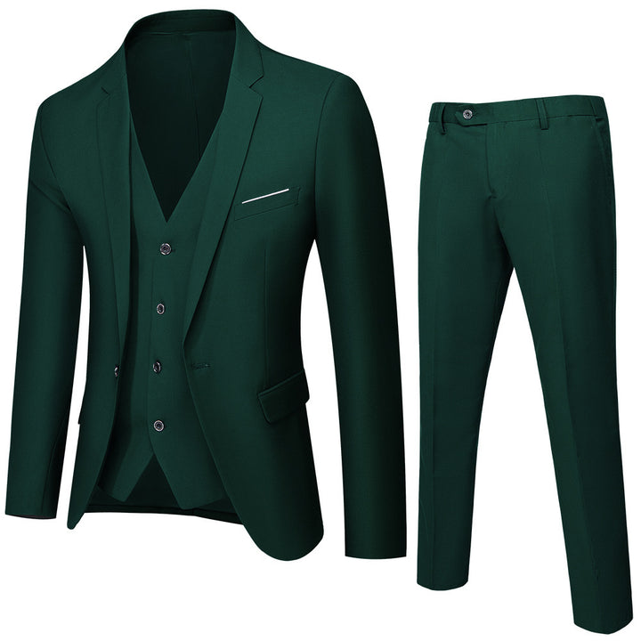 Men's three-piece business suit set with tailored single-breasted jacket, slim fit waistcoat, and elegantly cut suit pants Mune Fashion