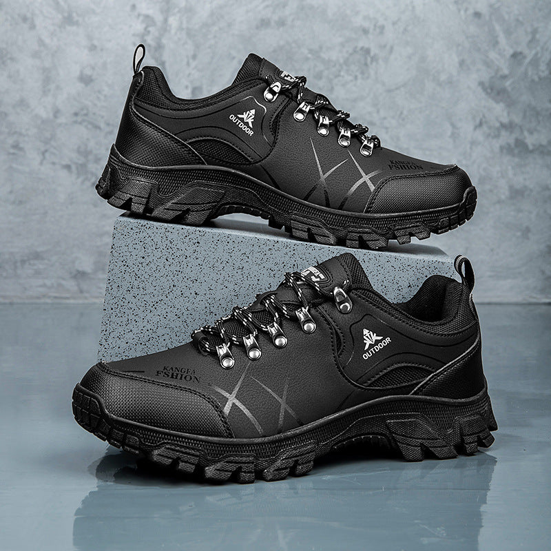 Men's nano robust water-repellent trekking shoes with patterned rubber sole Mune Fashion