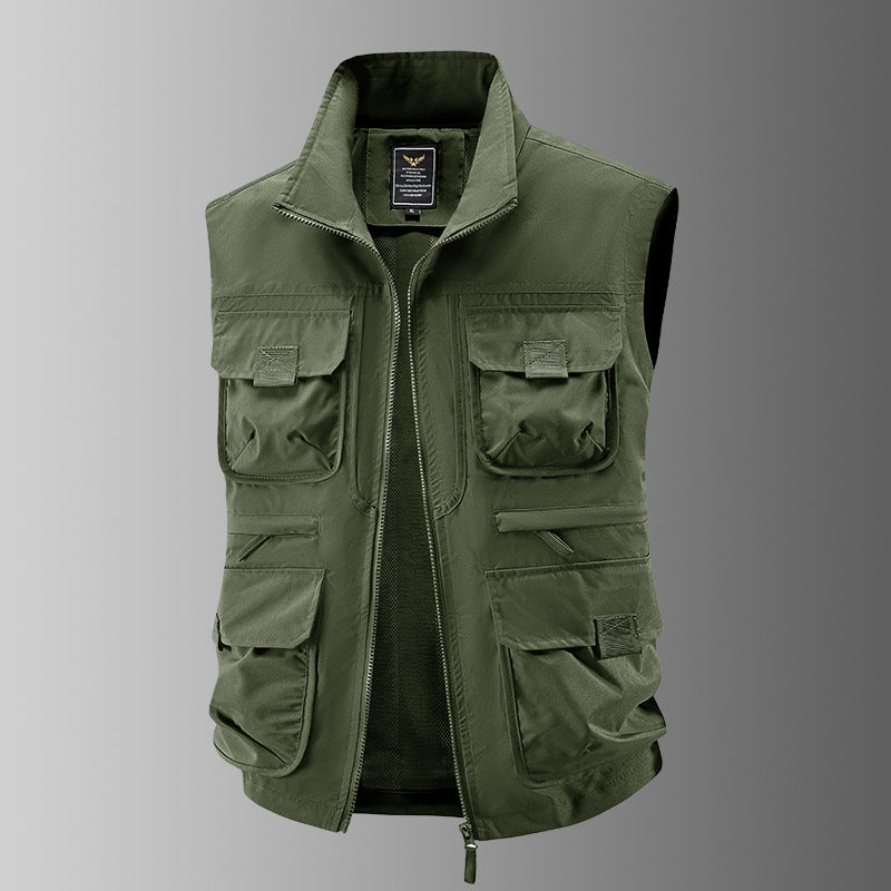 Men's outdoor utility vest with multiple pockets, reinforced inserts, and front zipper Mune Fashion