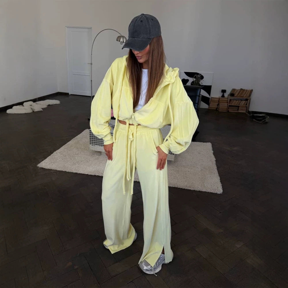 Women's Cropped Hoodie and Highwaist Lounge Pants Set made of French Terry with drawstring Mune Fashion