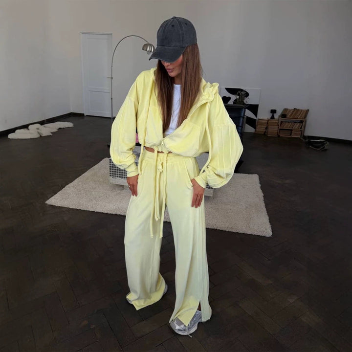 Women's Cropped Hoodie and Highwaist Lounge Pants Set made of French Terry with drawstring Mune Fashion