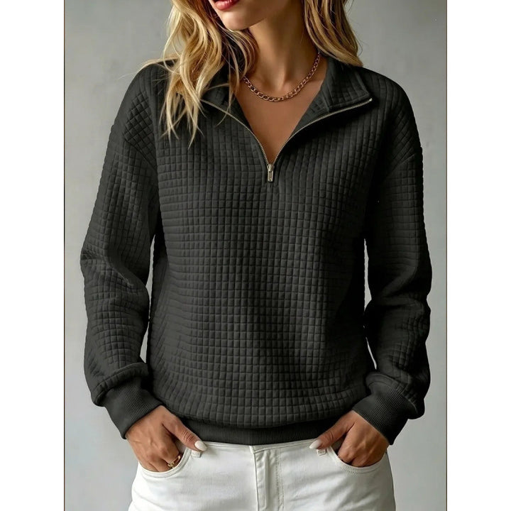 Women’s quilted sweatshirt with half zipper and tile structure Mune Fashion