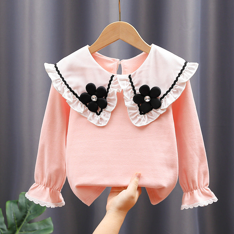 Women's blouse with large collar and floral appliqués Mune Fashion