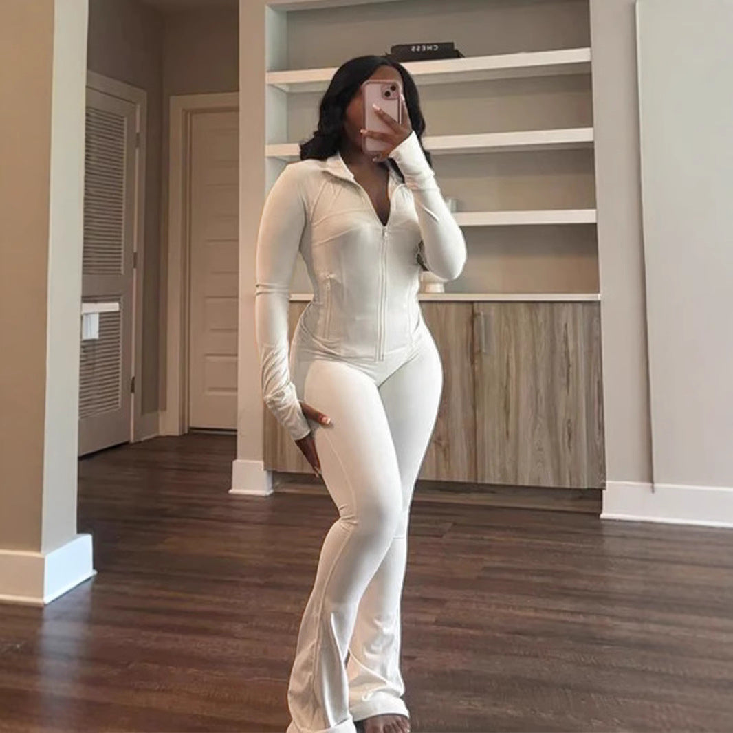 Women's figure-hugging tracksuit with zipper, high waist and flared leg Mune Fashion