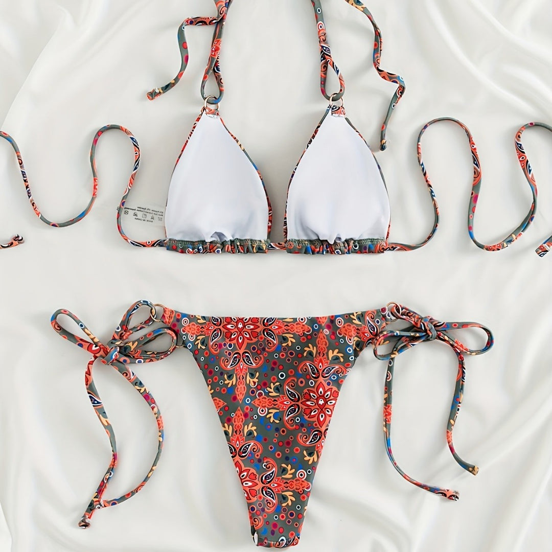 Women's bikini set with adjustable straps and modern lacing details Mune Fashion