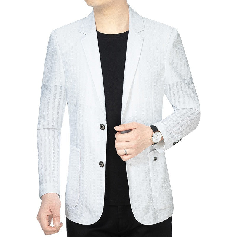 Men's Lightweight Seersucker Blazer with Textured Stripe and Half-Lined Construction Mune Fashion