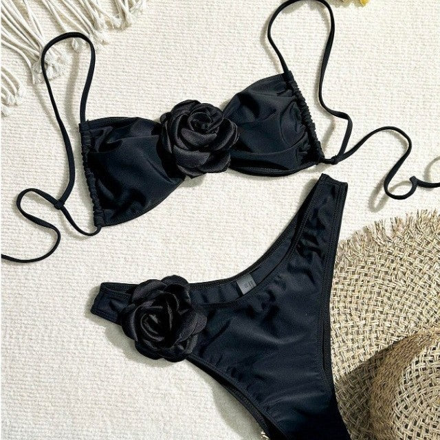 Women's bandeau bikini with floral details Mune Fashion