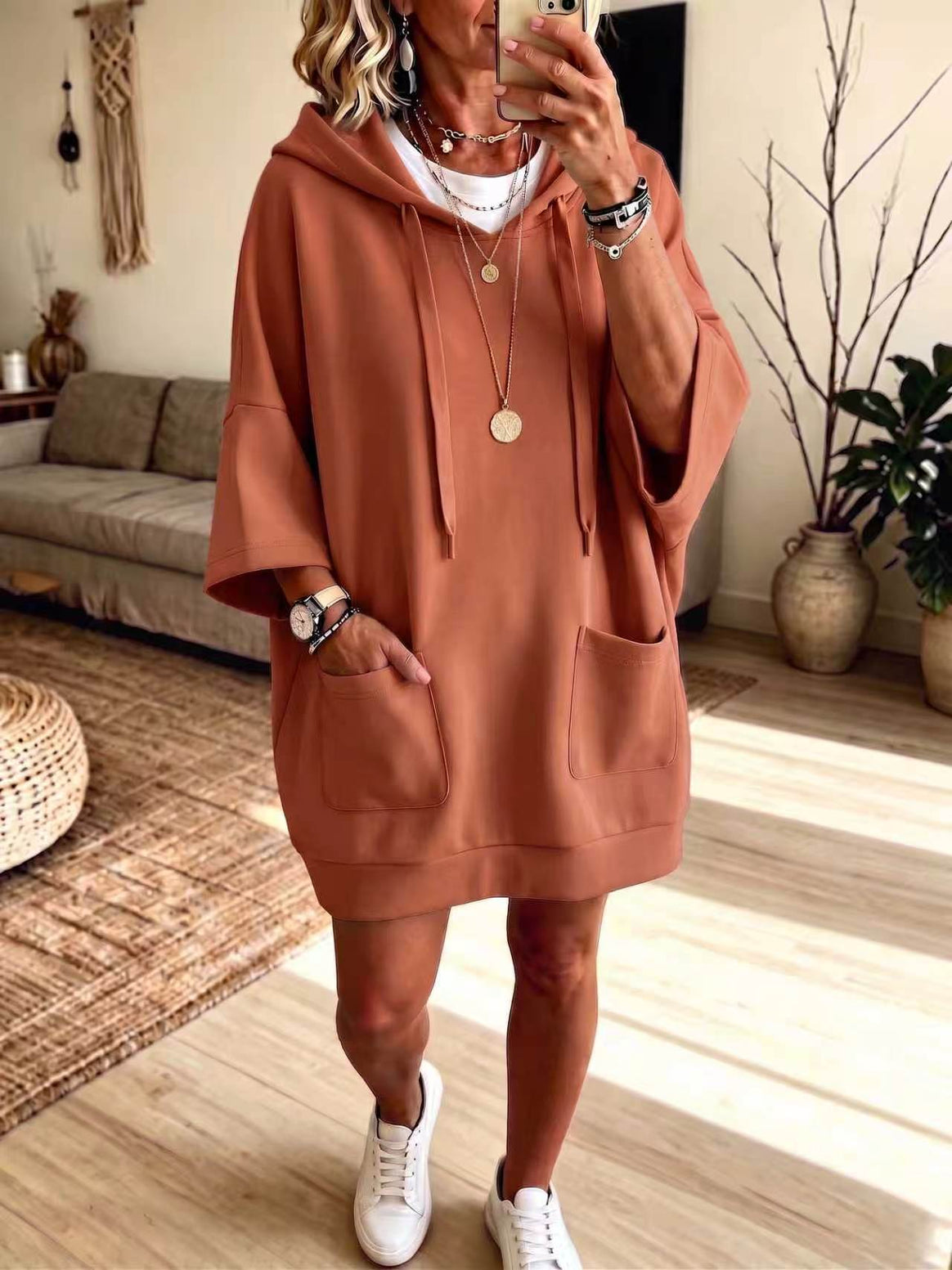 Women's Oversize Hoodie Dress with Kangaroo Pockets and Half-Length Sleeves Mune Fashion