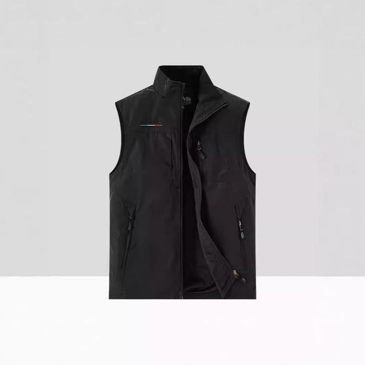 Men's Lightweight Breathable Outdoor Softshell Vest with Mesh Lining and Multiple Zip Pockets Mune Fashion