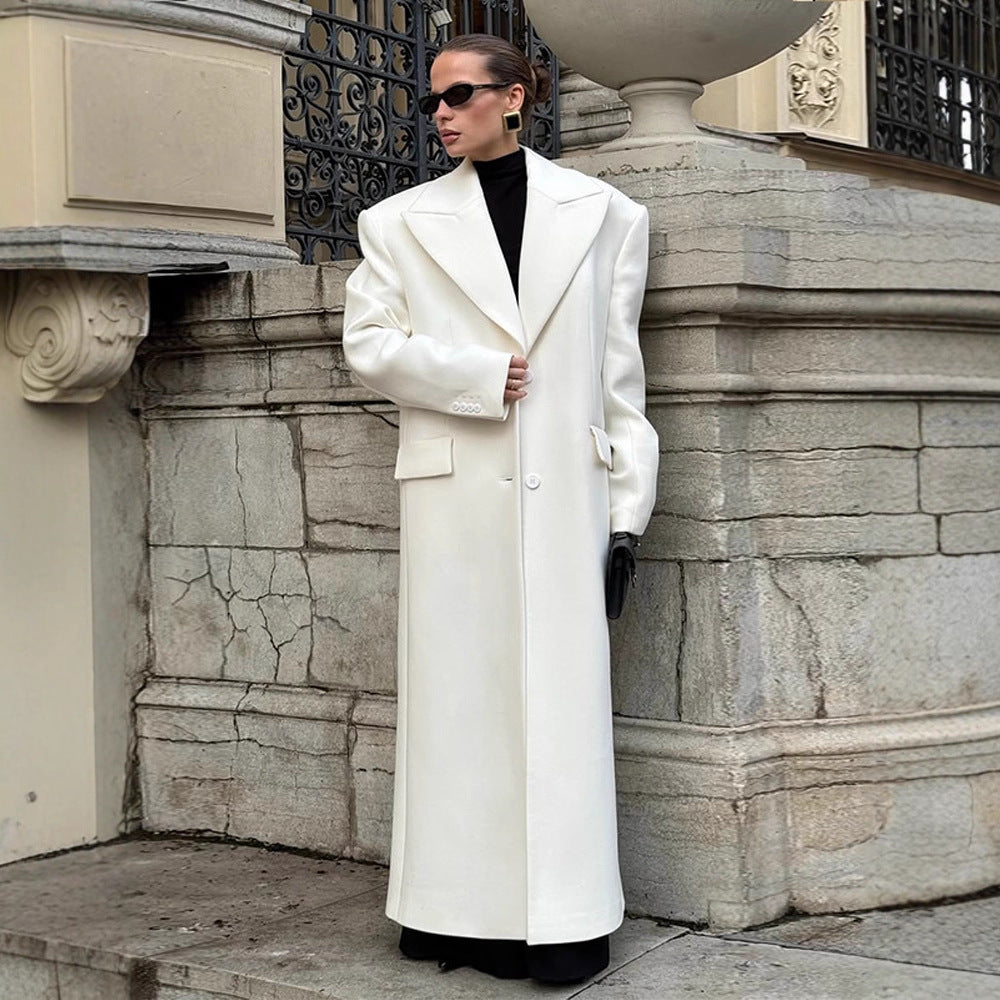 Women's Maxilong Oversize Wool Blend Coat with Distinctive Shoulder Pads and Notched Lapel Mune Fashion