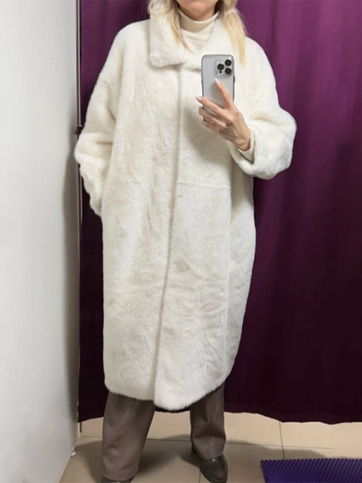 Women's Maxi Faux Fur Coat with Oversized Cut and Patch Pockets Mune Fashion