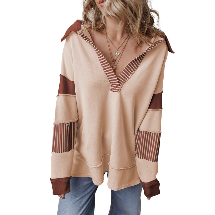 Women’s oversized sweatshirt with deep V-neck, striped inner collar and contrast sleeves Mune Fashion