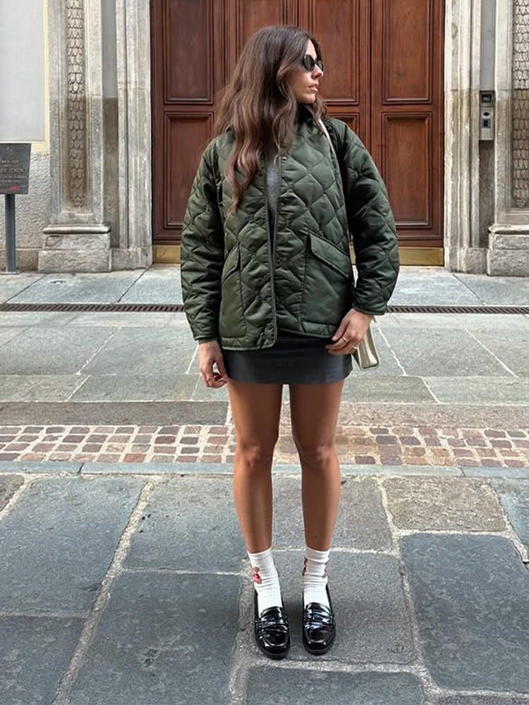 Women's quilted oversized jacket with cord collar, snap button closure and patch flap pockets Mune Fashion