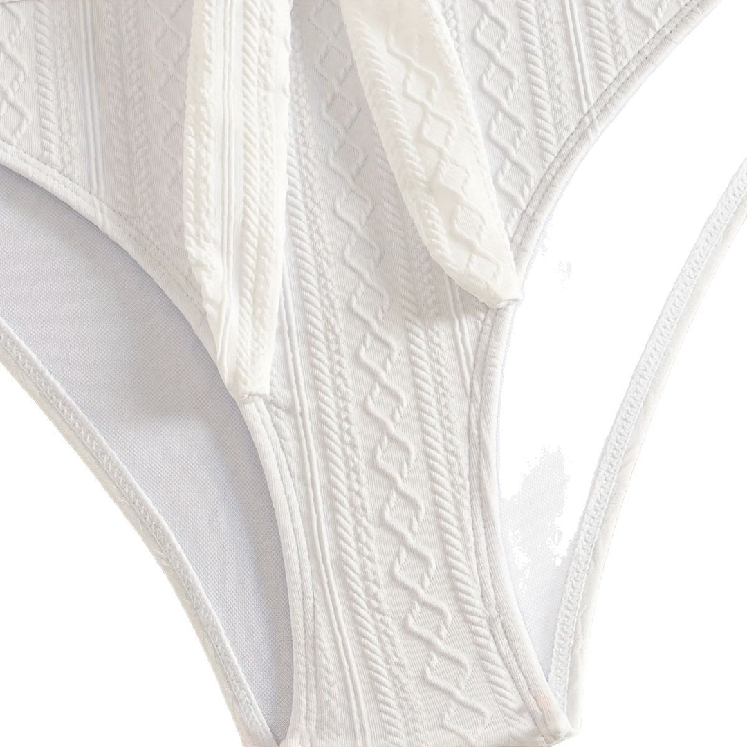 Ladies Two-Piece Bikinis with High-Cut Waist Mune Fashion