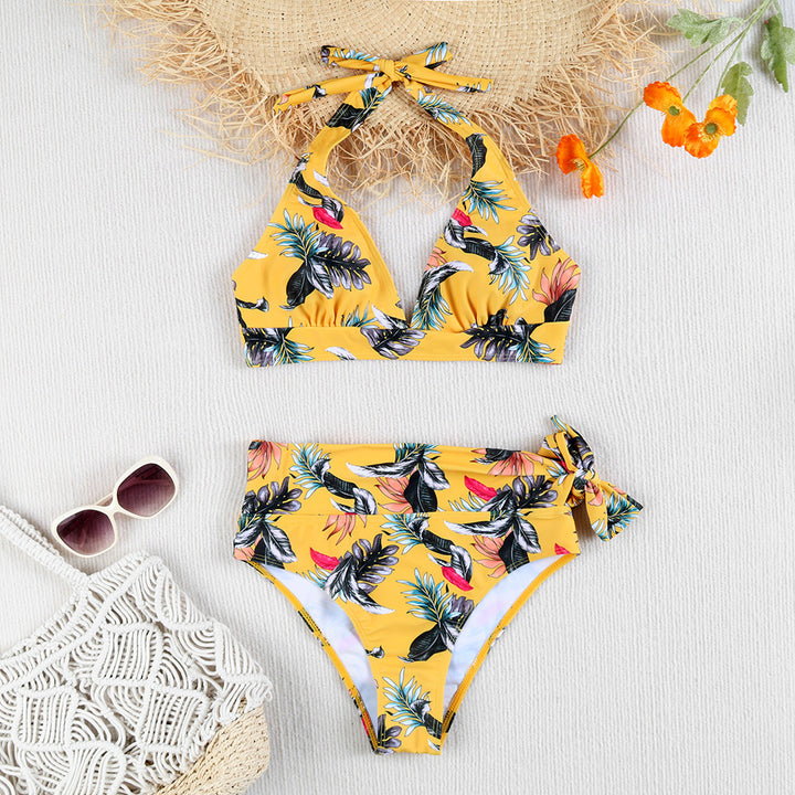 Ladies Bikini Set with playful halter top and high-cut bottom Mune Fashion