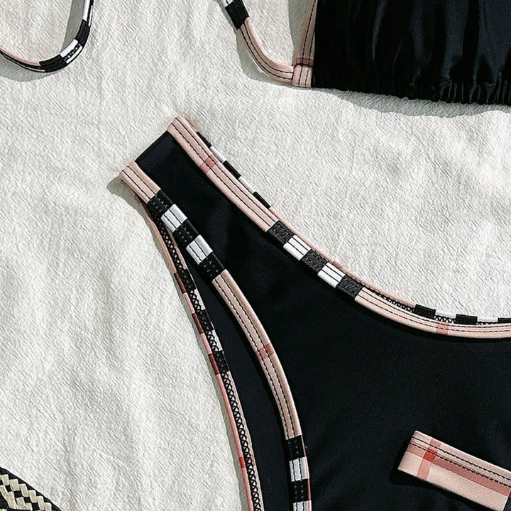 Women's triangle bikini with adjustable straps and elegant ruffle details Mune Fashion