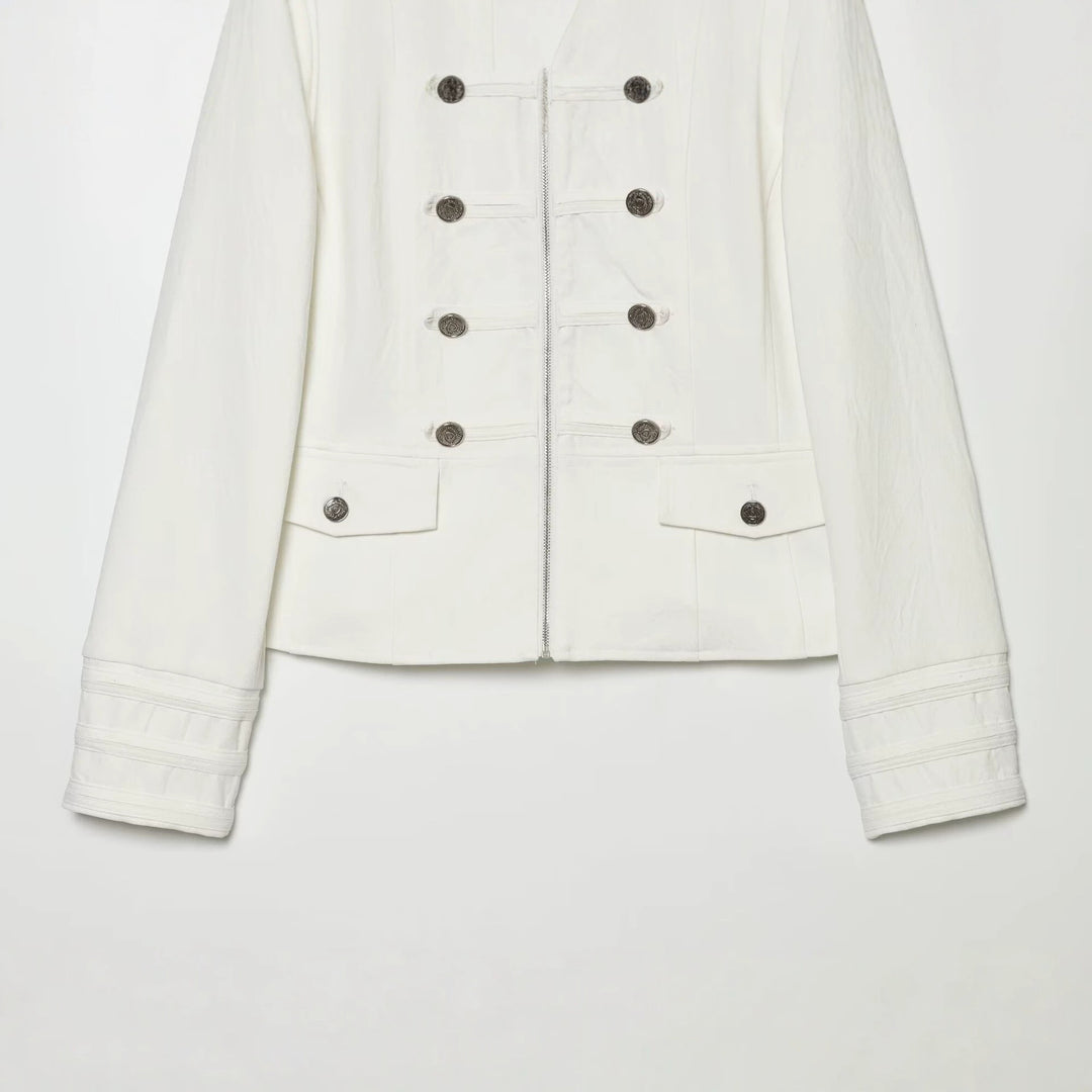 Women's short jacket in Marshal style with standing collar, decorative button placket and flap pockets Mune Fashion