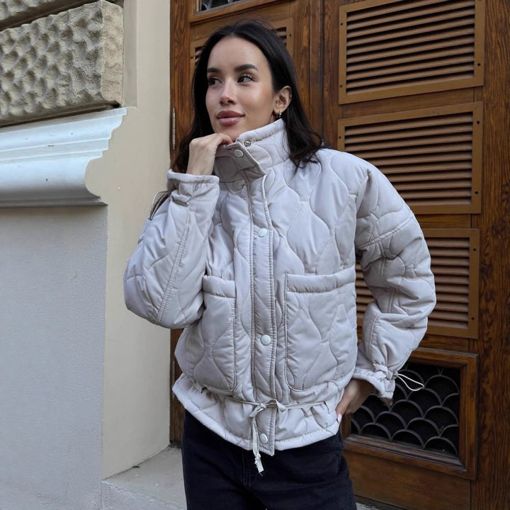 Women Short Cut Quilted Padded Jacket with Stand Collar Mune Fashion