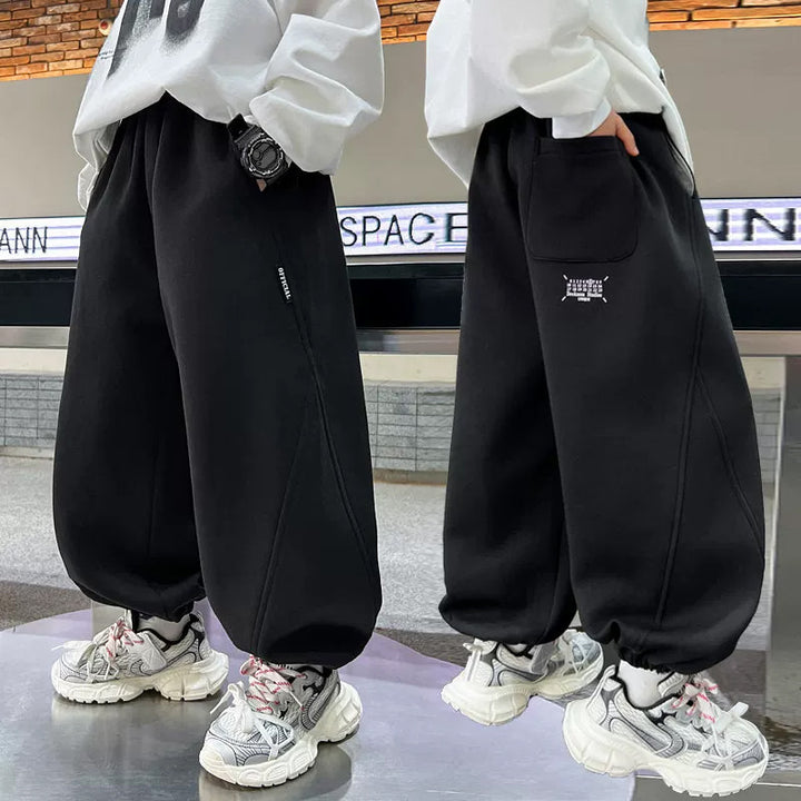 Unisex wide jogging pants with elastic waistband Mune Fashion