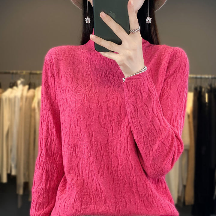 Women's Structured Fine Knit Sweater with Short Stand-Up Collar and Crinkle Look Mune Fashion