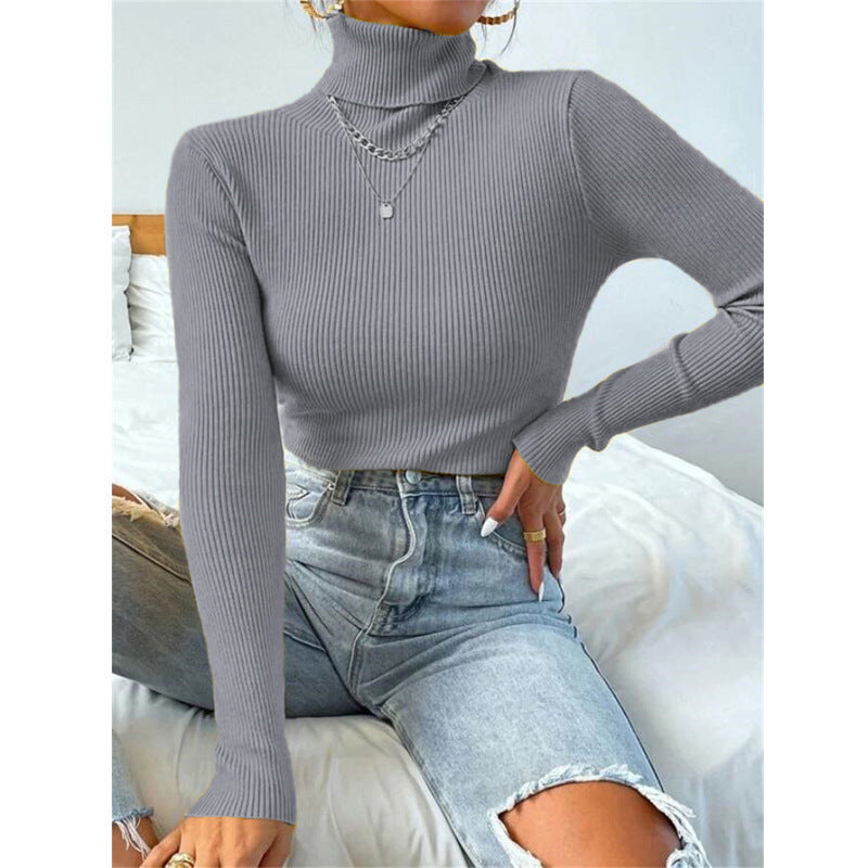 Women's Elegant Turtleneck Sweater with Fine Ribbed Texture Mune
