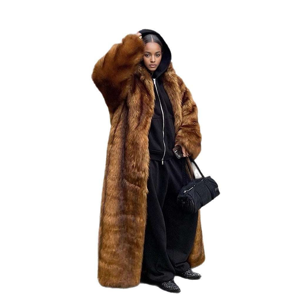 Women's Oversize Faux Fur Coat with Hood and Luxurious Fur Look Mune Fashion