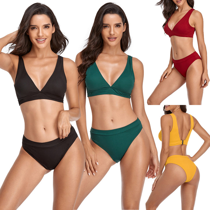 Women's triangle bikini set with fashionable cut and high waist Mune Fashion