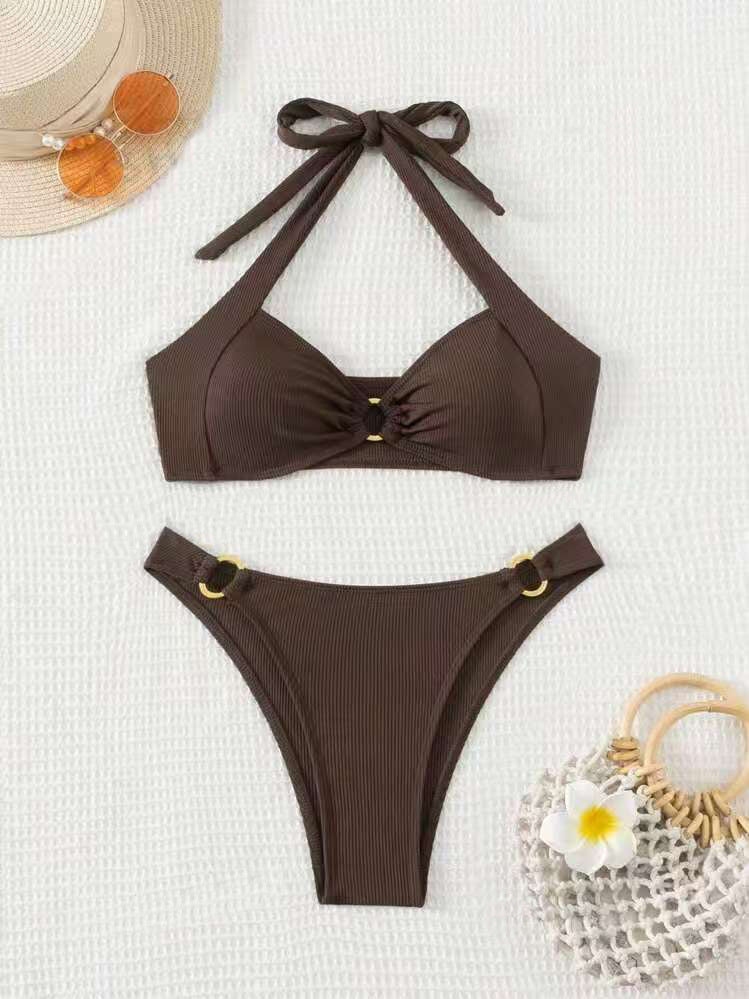 Women’s bikini set with fashionable knot and elastic material Mune Fashion