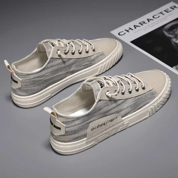 Unisex lightweight retro canvas sneakers with reinforced toe cap and profiled rubber sole Mune Fashion