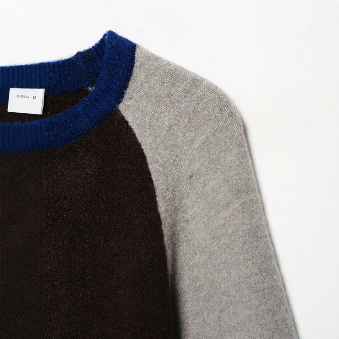 Women's Color Block Round Neck Sweater with Raglan Sleeves Mune Fashion