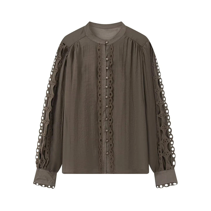 Women nan romantic blouse with lace sleeves, gathered balloon sleeves and decorative button placket Mune Fashion