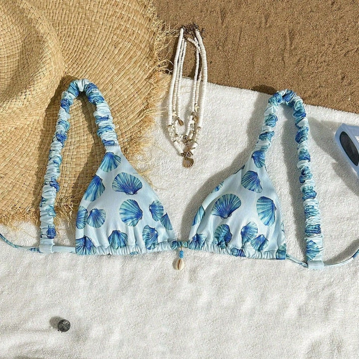 Women's Triangle Bikini with Cheerful Leaf Pattern Mune Fashion