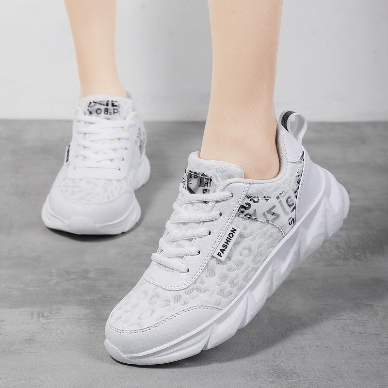 Women's fashionable city sneakers with breathable mesh upper, padded insole, and shaped lightweight sole Mune Fashion