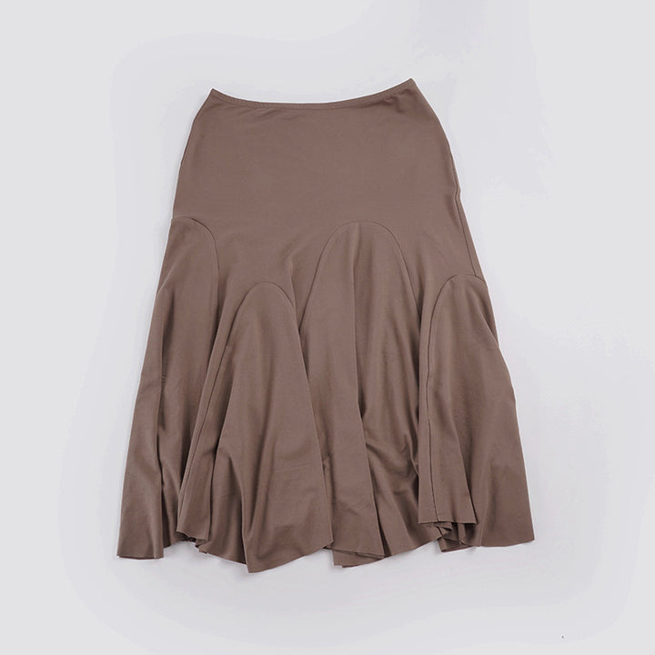 Women's midi skirt with flared panels and shaped seams Mune Fashion