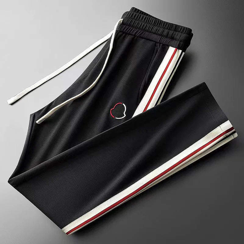 Mune | Stylish Tracksuit