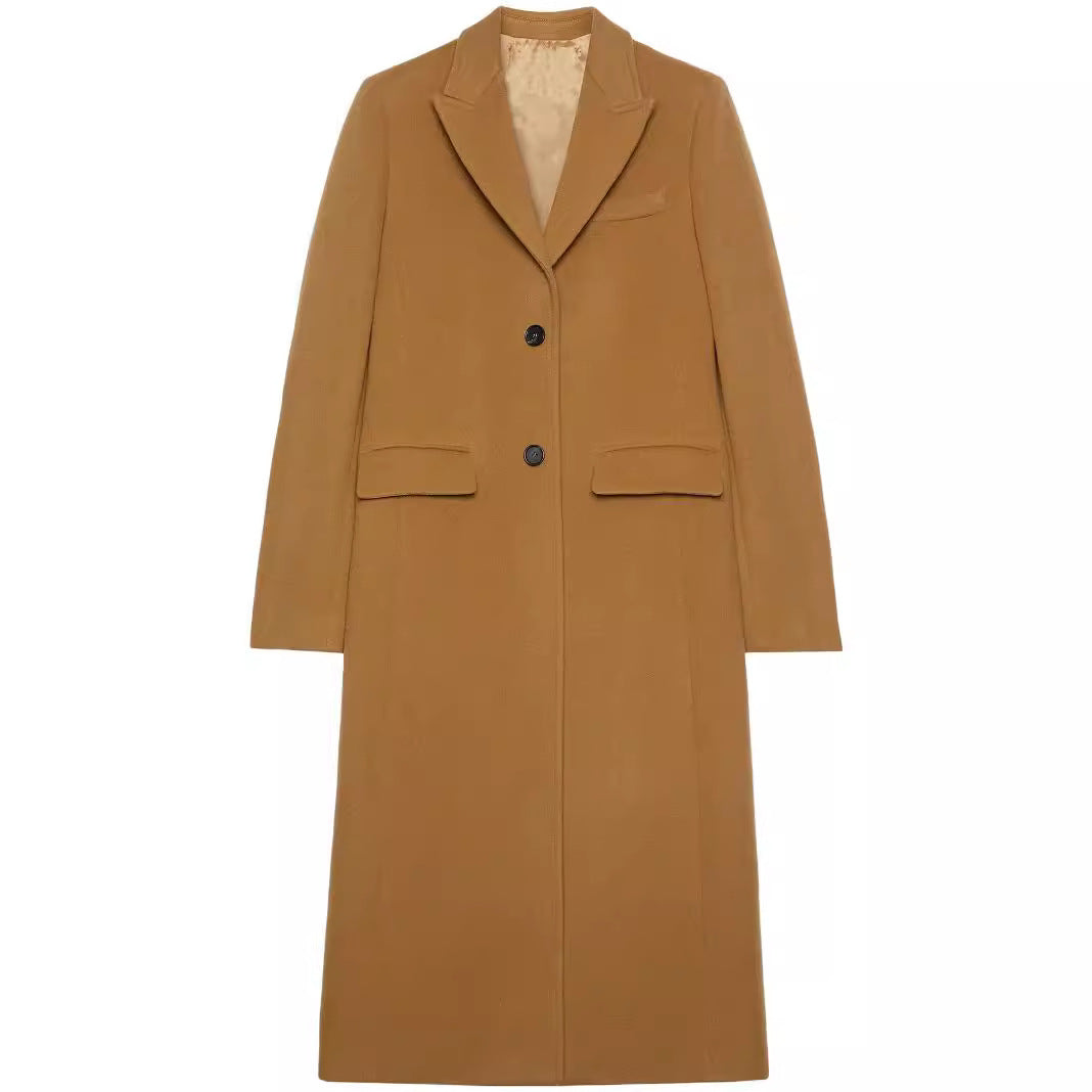 Women Maxilength Single-Breasted Long Coat in Minimalist Tailoring with Flap Pockets Mune Fashion