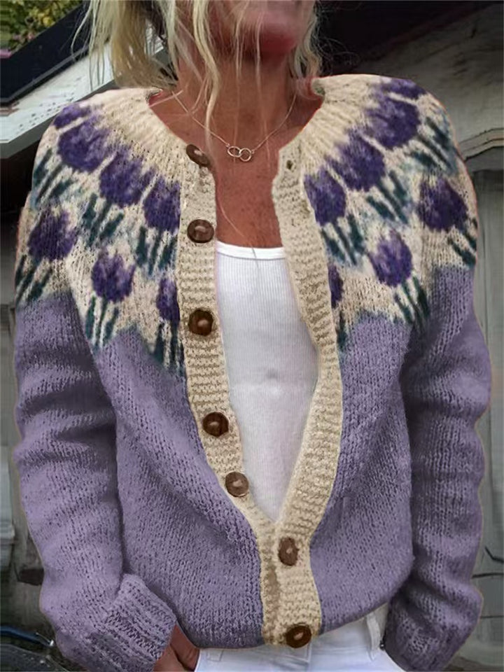 Women's patterned cardigan with round yoke, wooden buttons, and welt pockets Mune Fashion