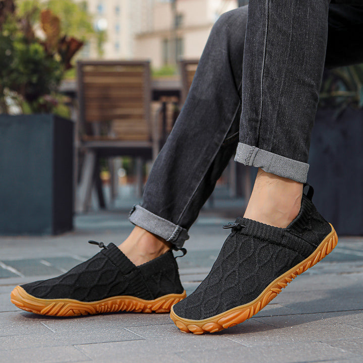 Men's knitted slip-on casual sneakers with elastic shaft, pull tab and grippy rubber sole Mune Fashion