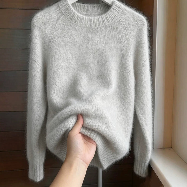 Women's Oversized Mohair-Mix Crew Neck Sweater with Raglan Sleeves and Ribbed Hem Mune Fashion