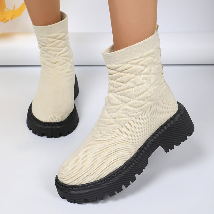 Women's knitted sock boots with geometric quilted look and chunky lug sole Mune Fashion