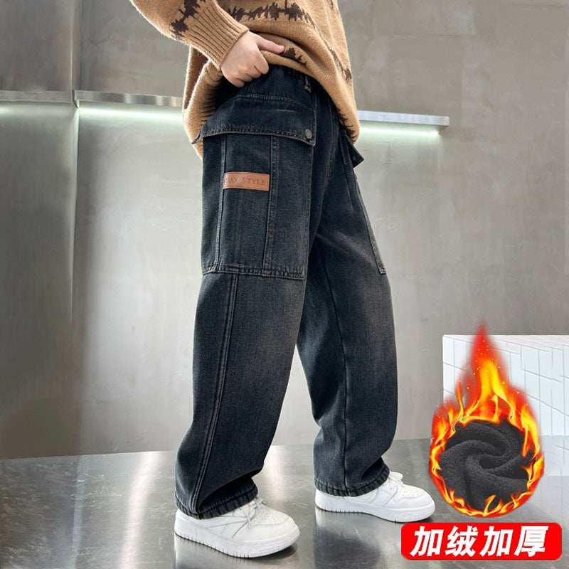 Women casual cargo jeans in oversized style Mune Fashion