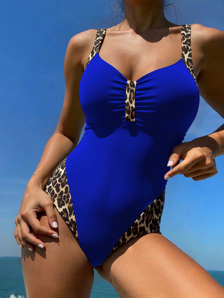 Ladies One-Piece Swimsuit with Fashionable Ruched Elements Mune Fashion